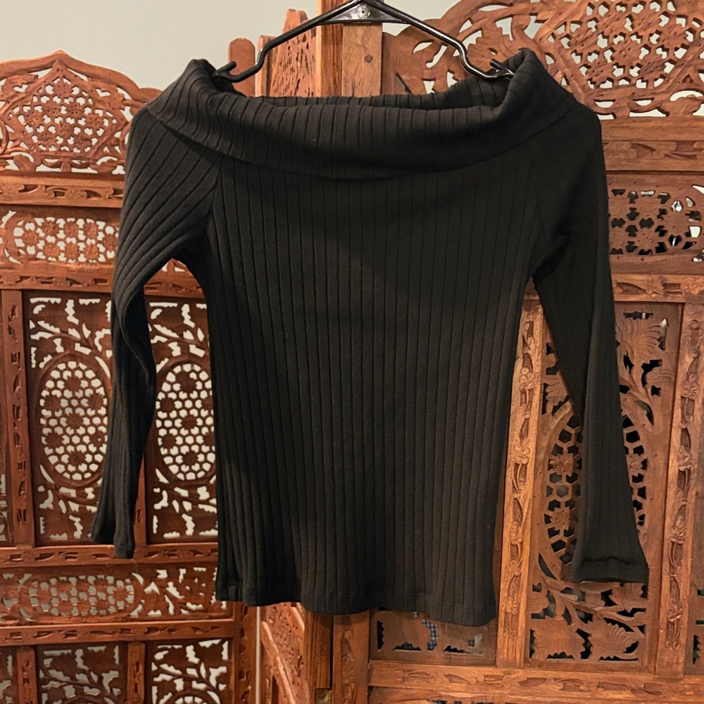 Vince Black Ribbed Off-Shoulder Top